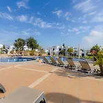 Club - 2 Bedroom Apartment, Air Conditioning And Pools 알부페이라